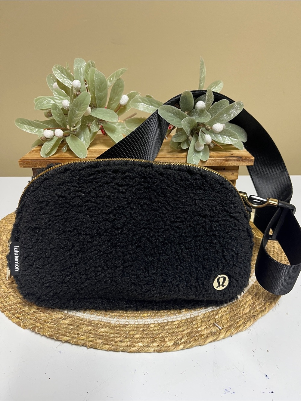 Lululemon EverywhereBelt Bag Fleece/Shepra w/Hold Hardwate